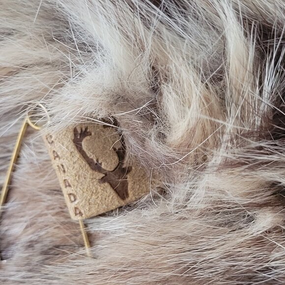 Made in Canada Upcycled/Recycled Fur Pouch (H3Z) - Picture 6 of 7